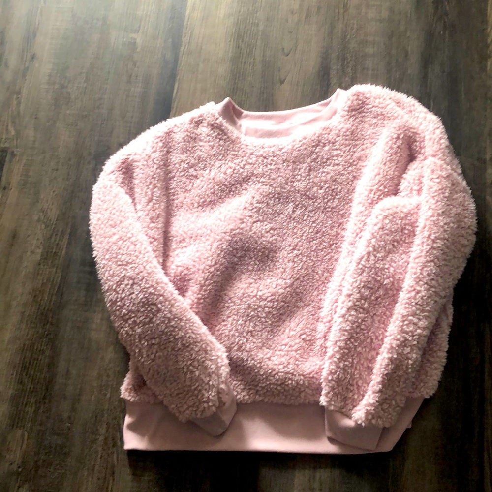 Oversized pink fluffy sweater